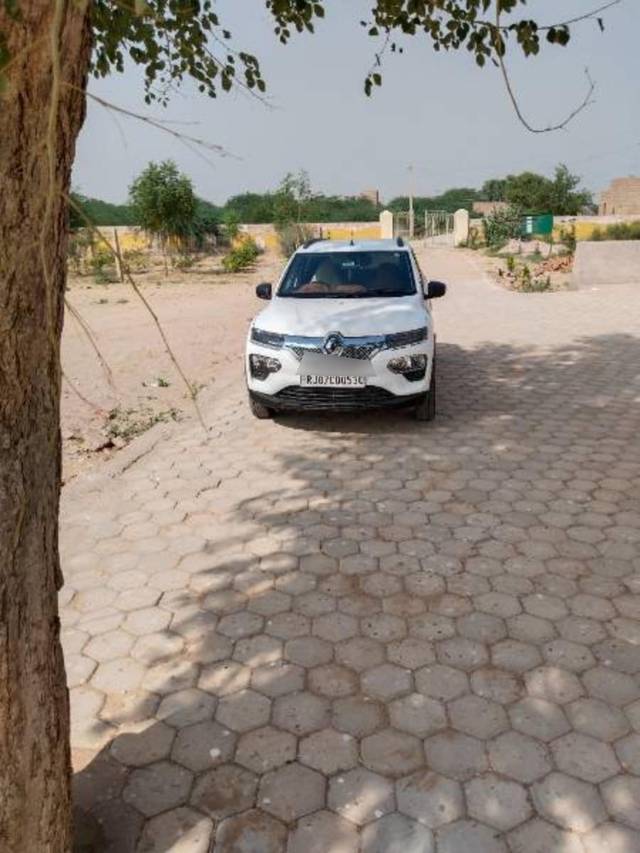 https://images10.gaadi.com/usedcar_image/4473605/original/processed_0e46676f-3899-4b49-ac33-6e29e2810e89.jpg?imwidth=6401