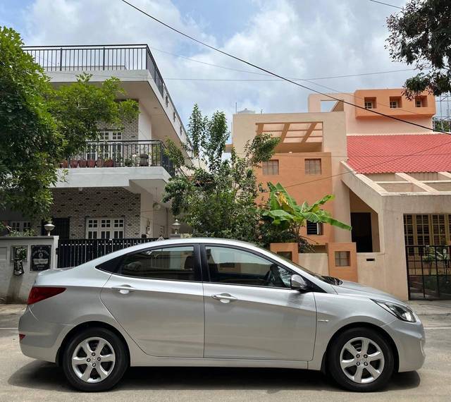 https://images10.gaadi.com/usedcar_image/4607940/original/processed_1ee40595c0cc9713b37e17d215bd7972.jpg?imwidth=6401