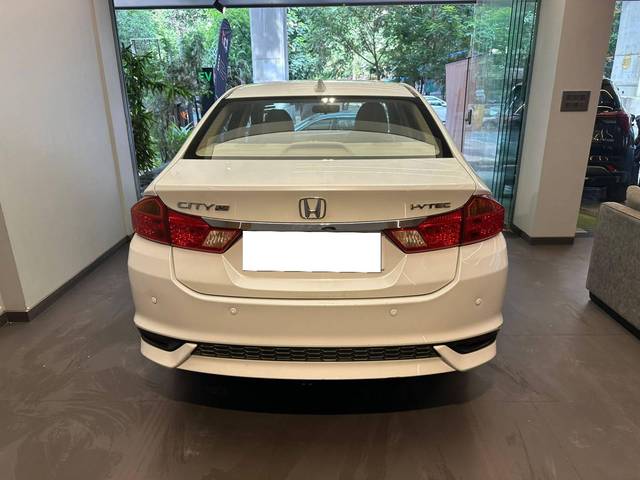 https://images10.gaadi.com/usedcar_image/4610009/original/processed_35e83953f46fce3bd82dddefb429a123.jpeg?imwidth=6402