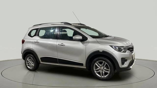 https://images10.gaadi.com/usedcar_image/4615488/original/b38d263840eeb5dc901846948a56b500.jpg?imwidth=6400