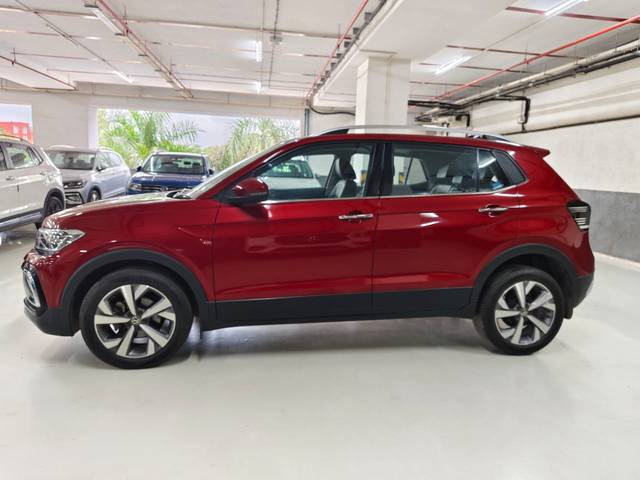 https://images10.gaadi.com/usedcar_image/4619282/original/61b3adc9f0658eebf51963ff7ab81d77.jpg?imwidth=6402