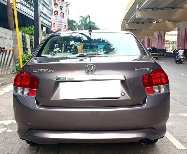 https://images10.gaadi.com/usedcar_image/4629776/original/processed_aa3538e6076e47993cead90ee055f888.jpeg?imwidth=6402
