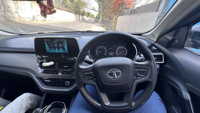 https://images10.gaadi.com/usedgaadi-sellcar/UsedCar/d573612aa/b72abfee-29ef-4ee5-8495-e2f2a9734b16.jpeg?imwidth=6402